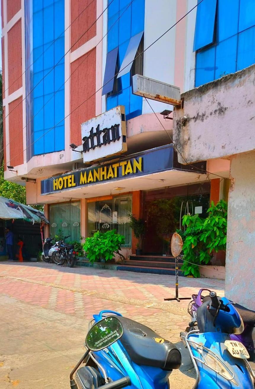 Hotel Manhattan Madrás Exterior foto